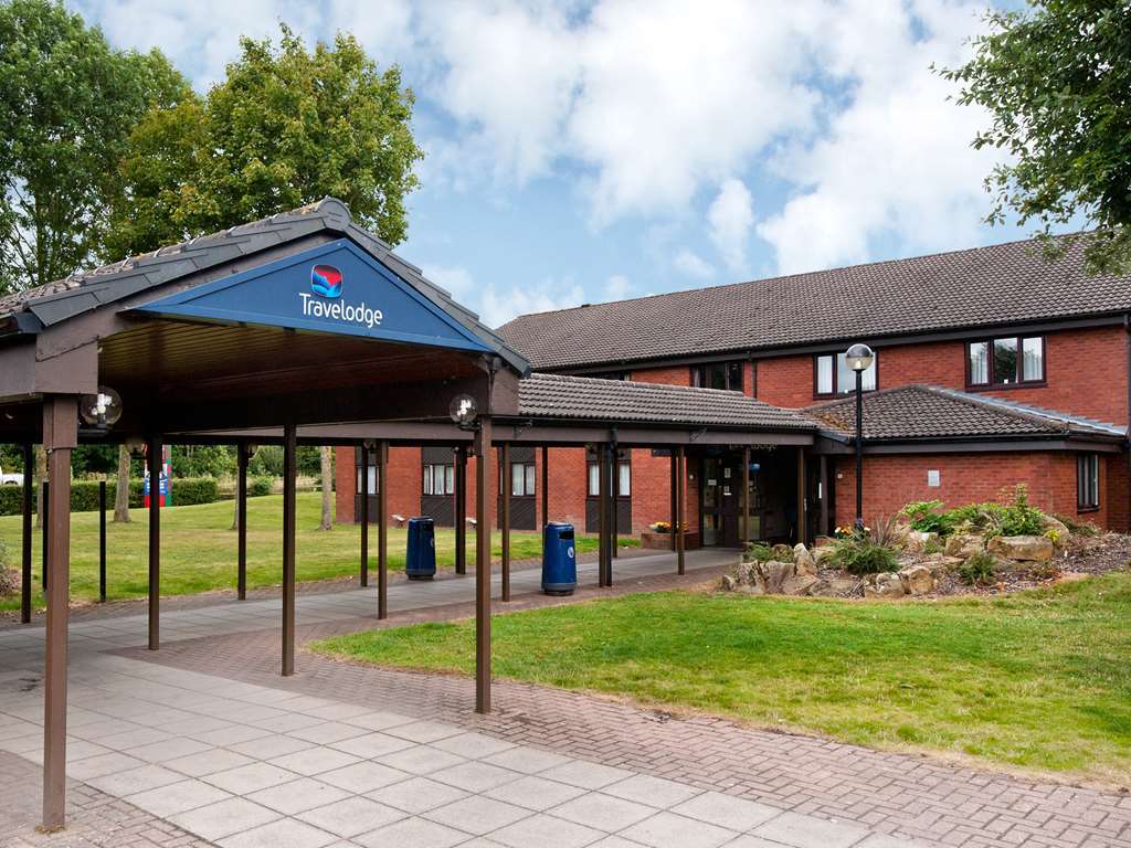 Travelodge Oswestry Exterior photo