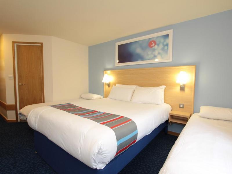 Travelodge Oswestry Exterior photo