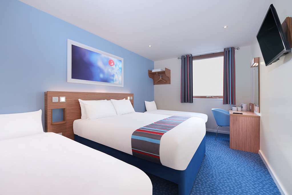 Travelodge Oswestry Room photo